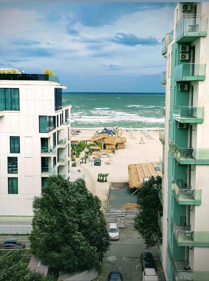 Apartamento Blue Sky Summerland Mamaia Exterior foto